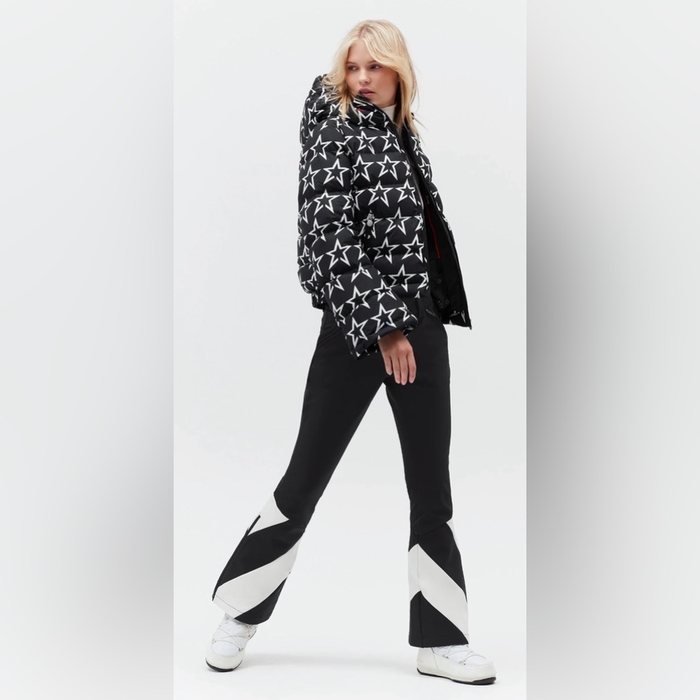 Perfect Moment flare ski pants. Never worn! Size XS. White!